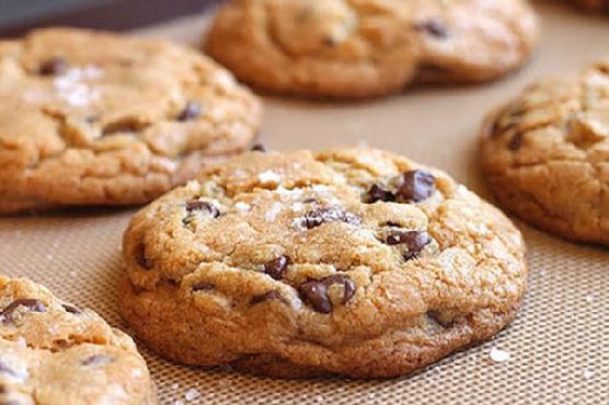 Whole Wheat Chocolate Chip Cookies | Made by Meaghan Moineau