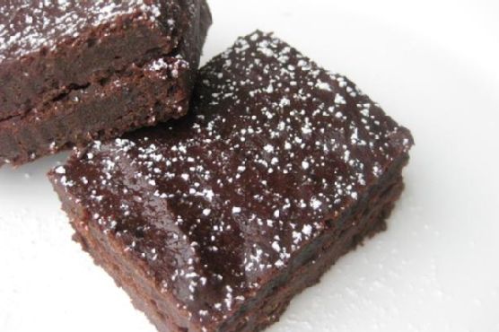 Black Bean Brownies | Made by Meaghan Moineau
