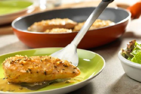 Easy Chicken with White Wine Sauce | Made by Meaghan Moineau