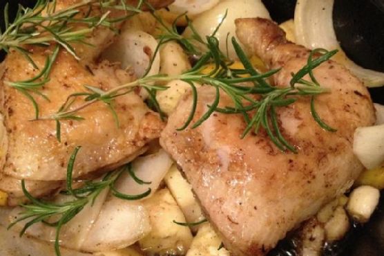 Roast Chicken with Apples and Rosemary | Made by Meaghan Moineau
