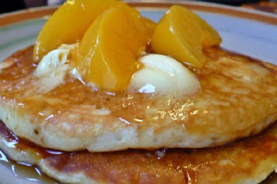 Peach & Brown Sugar Pancakes | Made by Meaghan Moineau