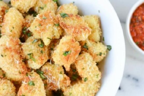 Crispy Italian Cauliflower Poppers Appetizer | Made by Meaghan Moineau