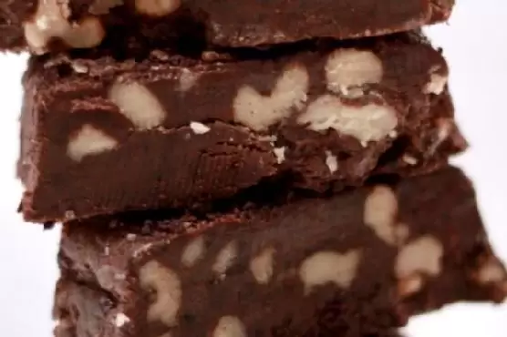 No-Bake Fudge Brandy Brownies | Made by Meaghan Moineau