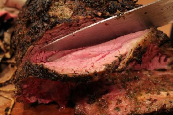 Traditional Garlic and Herb Crusted Prime Rib Roast | Made by Meaghan Moineau