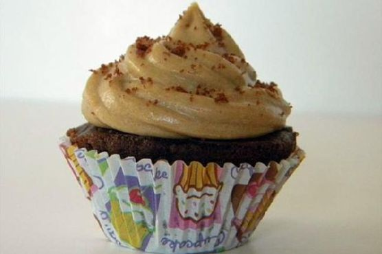 Chocolate Caramel Cupcakes | Made by Meaghan Moineau