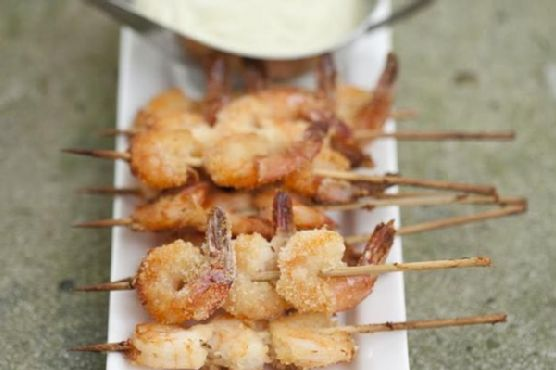 Crunchy Prawn Skewers With Lemony Avocado Dip | Made by Meaghan Moineau