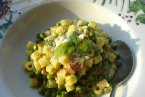 Ditalini with peas | Made by Meaghan Moineau