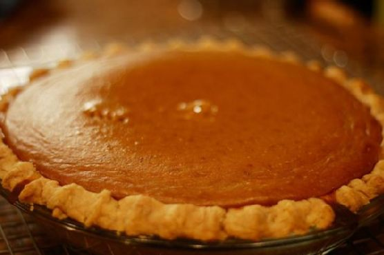Classic Pumpkin Pie | Made by Meaghan Moineau