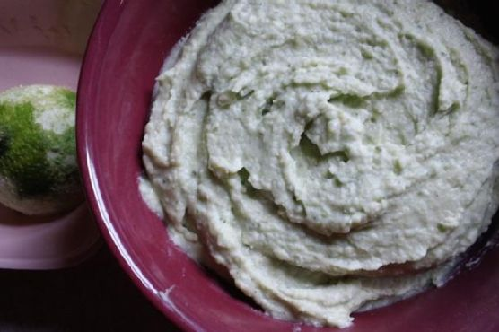 Basil Lime White Bean Hummus | Made by Meaghan Moineau