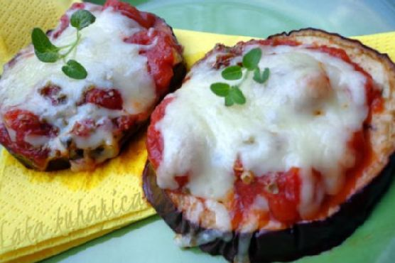 Eggplant pizzette | Made by Meaghan Moineau
