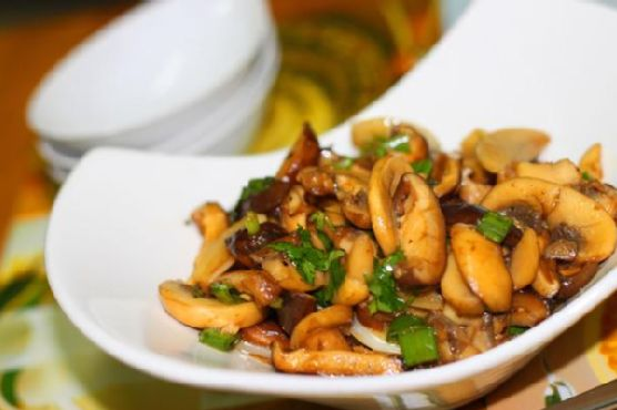 Stir Fry Mushrooms In Butter, Garlic And White Wine | Made by Meaghan Moineau