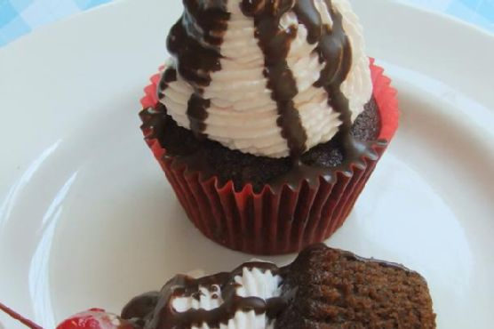 Cherry Coke Float Cupcakes With Chocolate Shell | Made by Meaghan Moineau