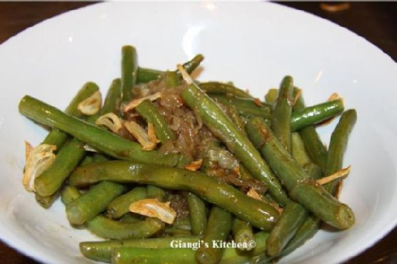 Green Beans with Garlic Chips | Made by Meaghan Moineau