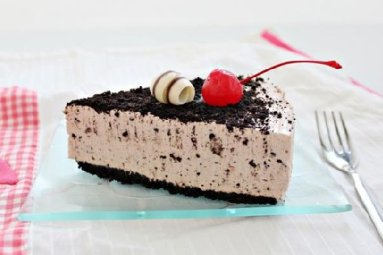 Oreo Hazelnut and Banana Cheesecake | Made by Meaghan Moineau