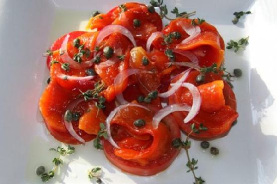 Roasted red peppers and tomatoes salad | Made by Meaghan Moineau