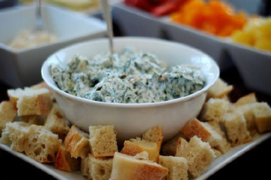 Warm Spinach Artichoke Dip | Made by Meaghan Moineau