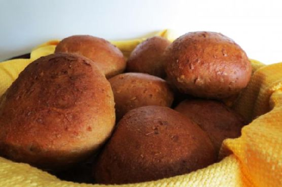 Whole Wheat Dinner Rolls | Made by Meaghan Moineau