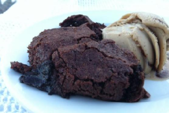 Brownie Cake gluten free, dairy free | Made by Meaghan Moineau