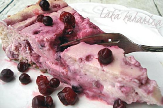 Cheesecake with cranberries | Made by Meaghan Moineau