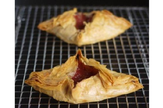 Crispy Rhubarb Pockets | Made by Meaghan Moineau