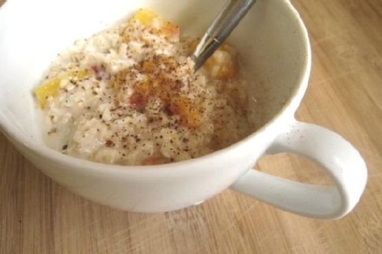 Peaches And Cream Oatmeal | Made by Meaghan Moineau