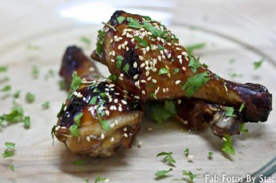 Balsamic-Honey Chicken Drumsticks | Made by Meaghan Moineau