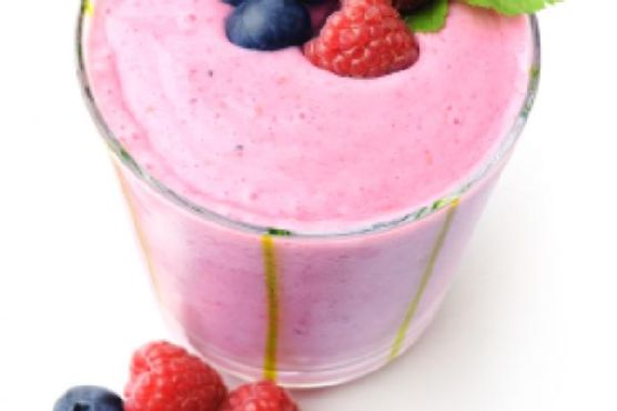 Green Tea Fruit Medley Smoothie | Made by Meaghan Moineau
