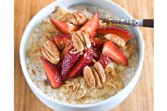 Tropical Breakfast Quinoa | Made by Meaghan Moineau