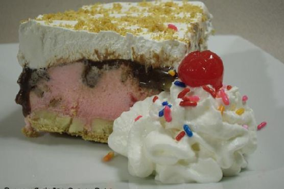 Banana Split Sundae Ice Cream Cake | Made by Meaghan Moineau