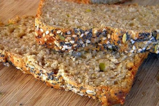 Cheddar Chile Beer Bread | Made by Meaghan Moineau