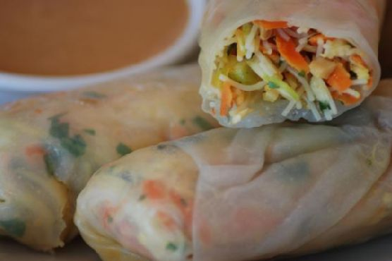 Gluten Free Vegetarian Spring Rolls With Thai-Style Peanut Sauce | Made by Meaghan Moineau
